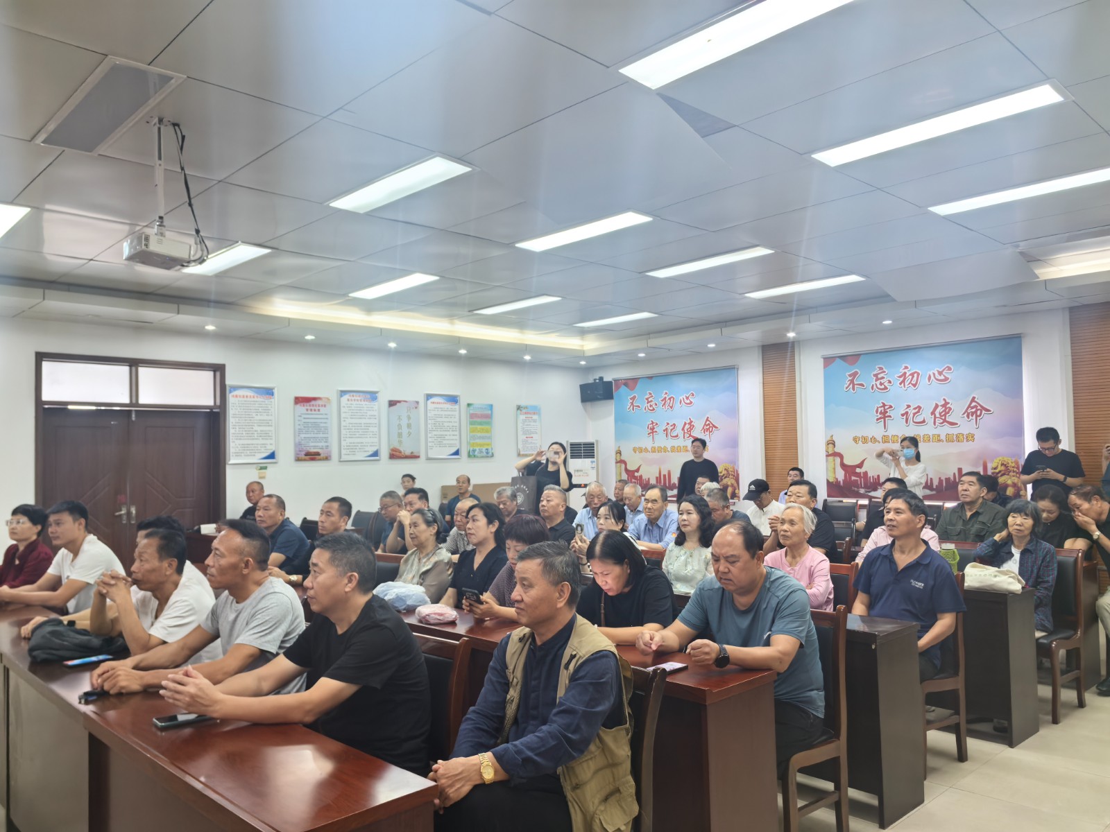 微信图片_20250911163110.jpg 微信图片_20250911163110.jpg