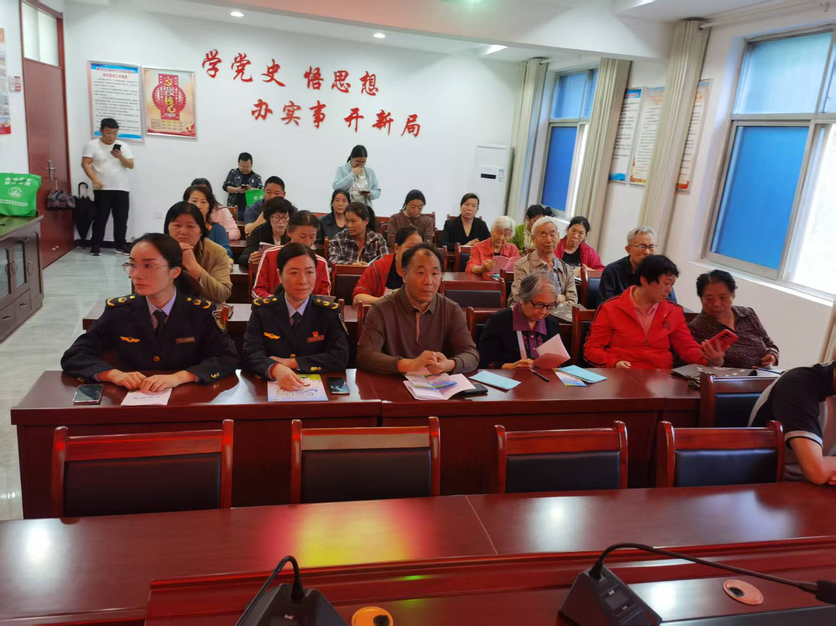 微信图片_20250918165850_177_63.jpg 微信图片_20250918165850_177_63.jpg